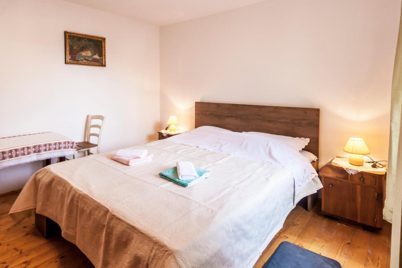 House Krizanic In Marcana, Istria, With 2 Apartments, Total 9 Guests Экстерьер фото