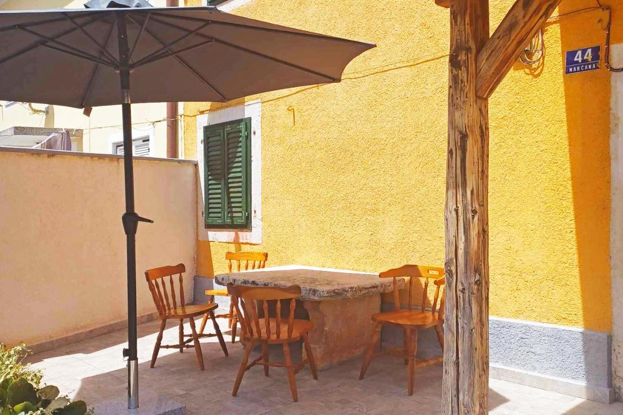 House Krizanic In Marcana, Istria, With 2 Apartments, Total 9 Guests Экстерьер фото